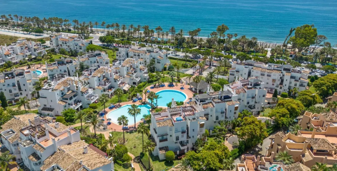 Short-term rent of middle floor apartment in San Pedro de Alcántara 1