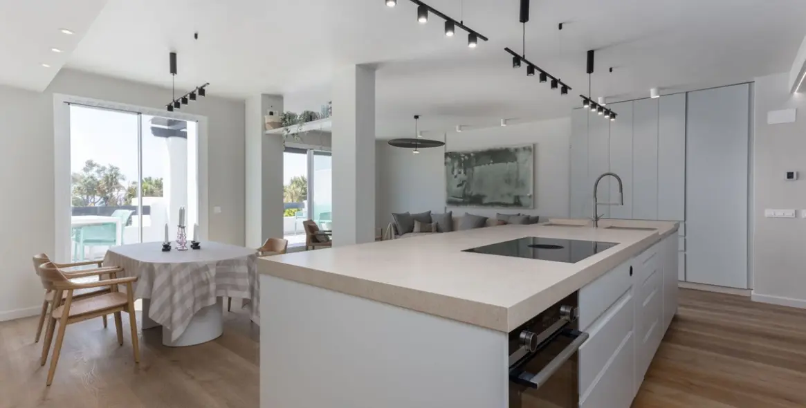 Short-term rent of middle floor apartment in San Pedro de Alcántara 9