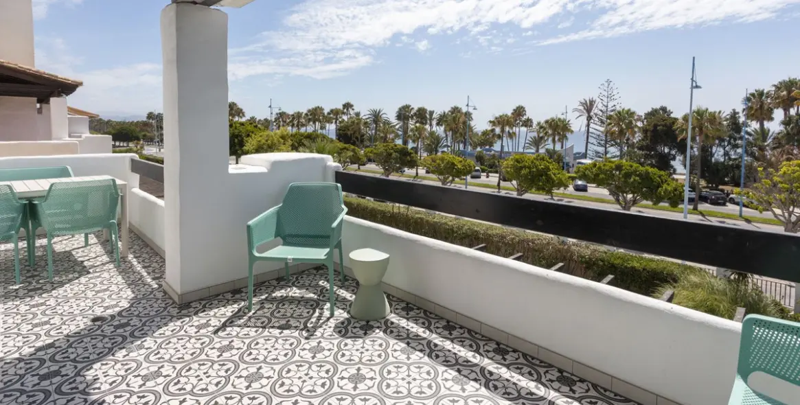 Short-term rent of middle floor apartment in San Pedro de Alcántara 11