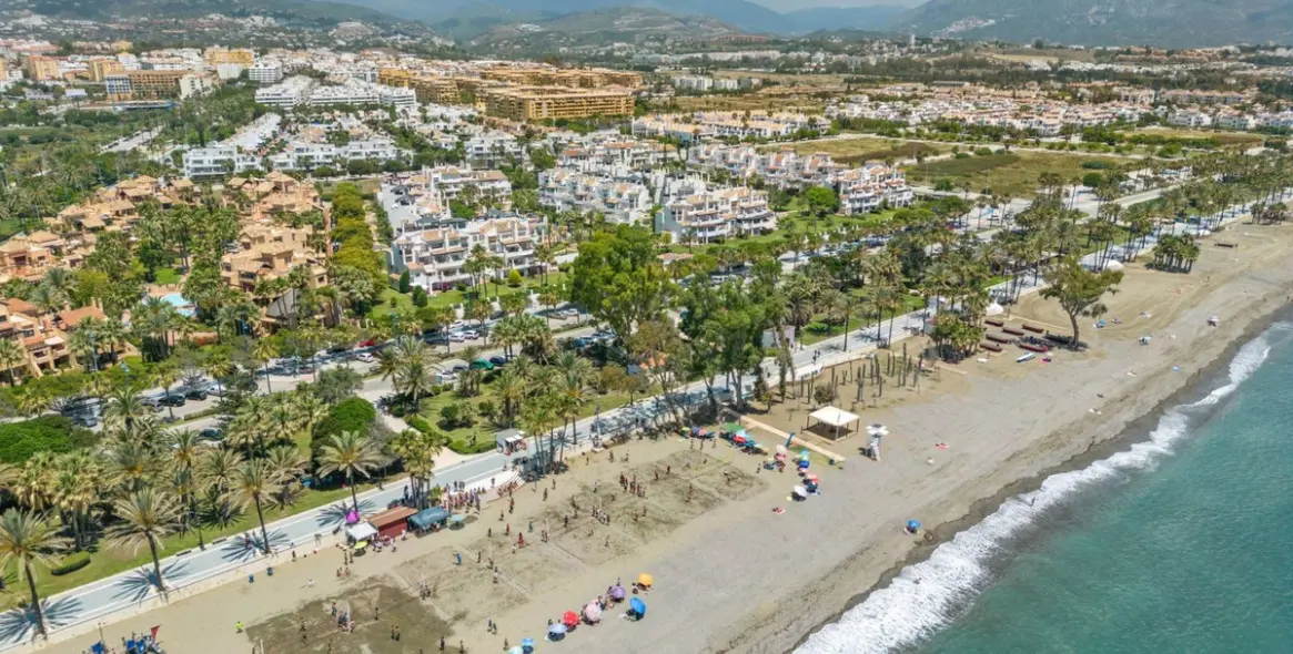 Short-term rent of middle floor apartment in San Pedro de Alcántara 25