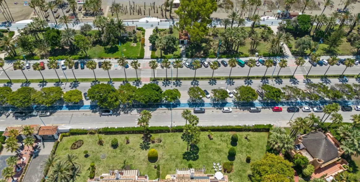 Short-term rent of middle floor apartment in San Pedro de Alcántara 26