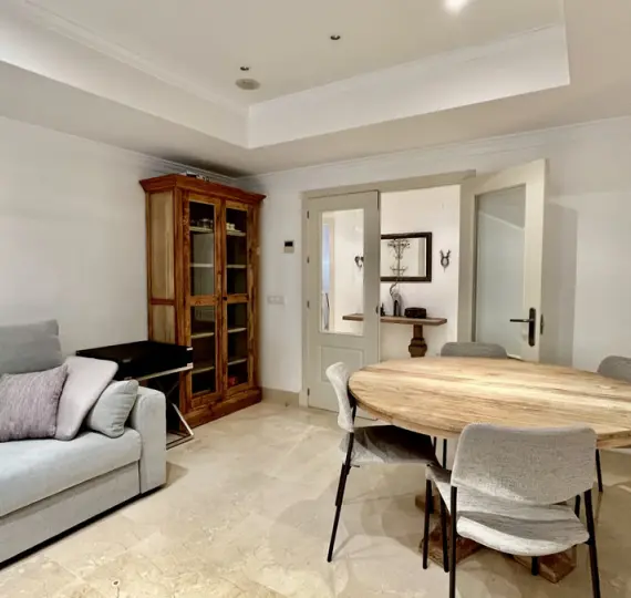 Short-term rent of ground floor apartment in The Golden Mile