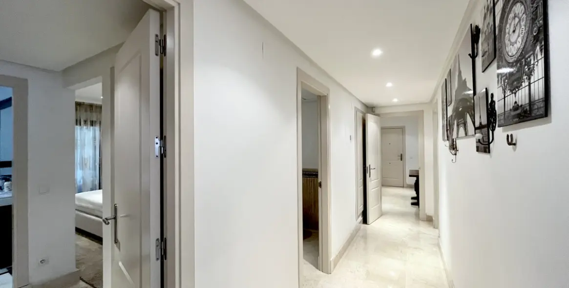 Short-term rent of ground floor apartment in The Golden Mile 15