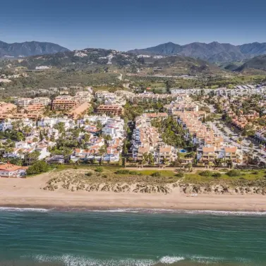 Краткосрочная аренда двухуровневого пентхауса в Bahía de Marbella