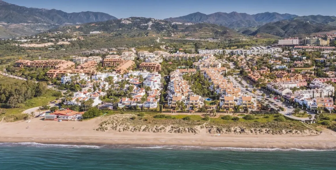 Краткосрочная аренда двухуровневого пентхауса в Bahía de Marbella 1