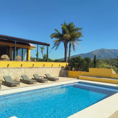 Краткосрочная аренда  отдельно стоящей виллы в La Cala de Mijas