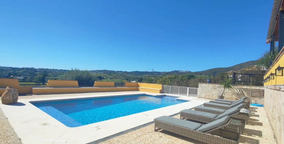 Краткосрочная аренда  отдельно стоящей виллы в La Cala de Mijas 2