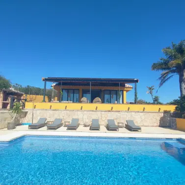 Краткосрочная аренда  отдельно стоящей виллы в La Cala de Mijas