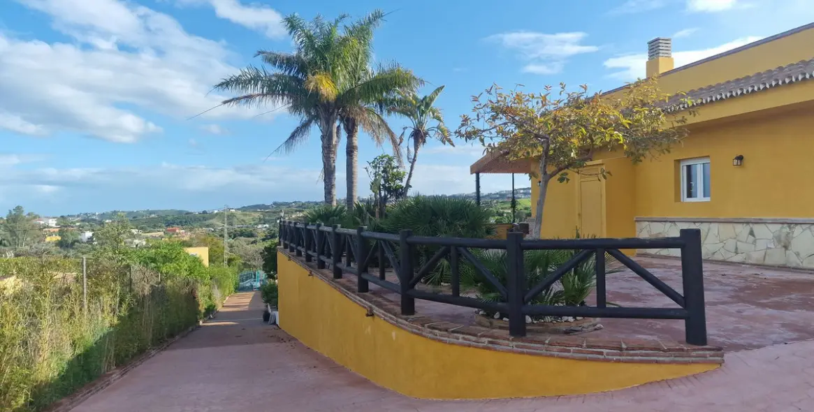 Краткосрочная аренда  отдельно стоящей виллы в La Cala de Mijas 52