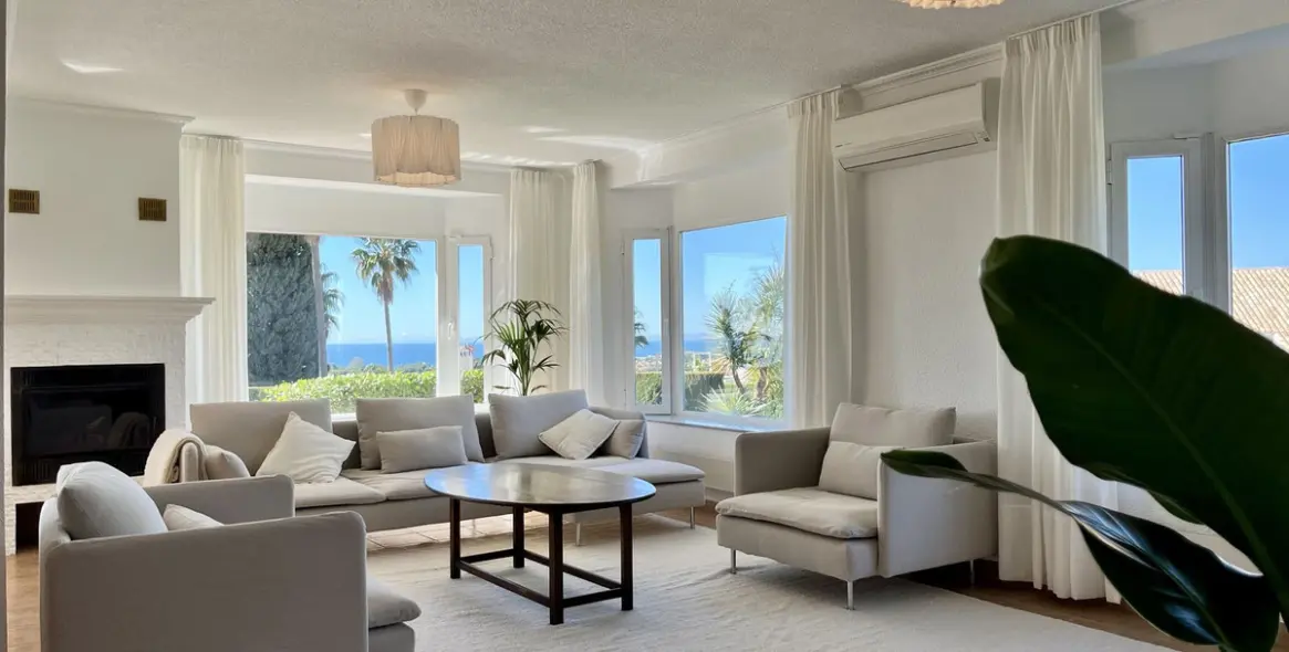 Краткосрочная аренда  отдельно стоящей виллы в Elviria 8