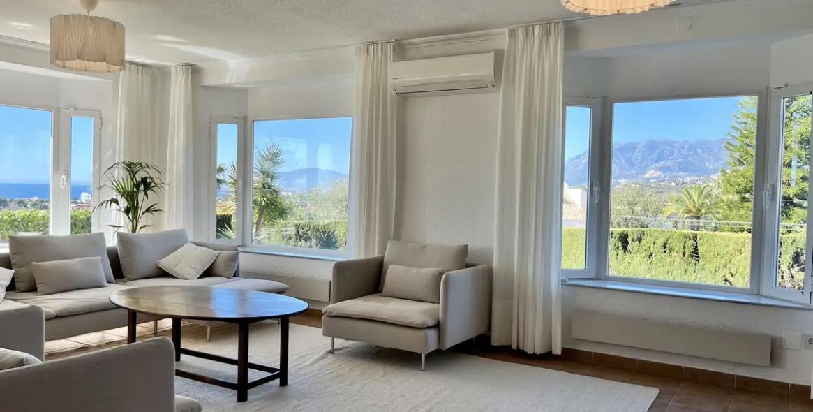 Краткосрочная аренда  отдельно стоящей виллы в Elviria 12