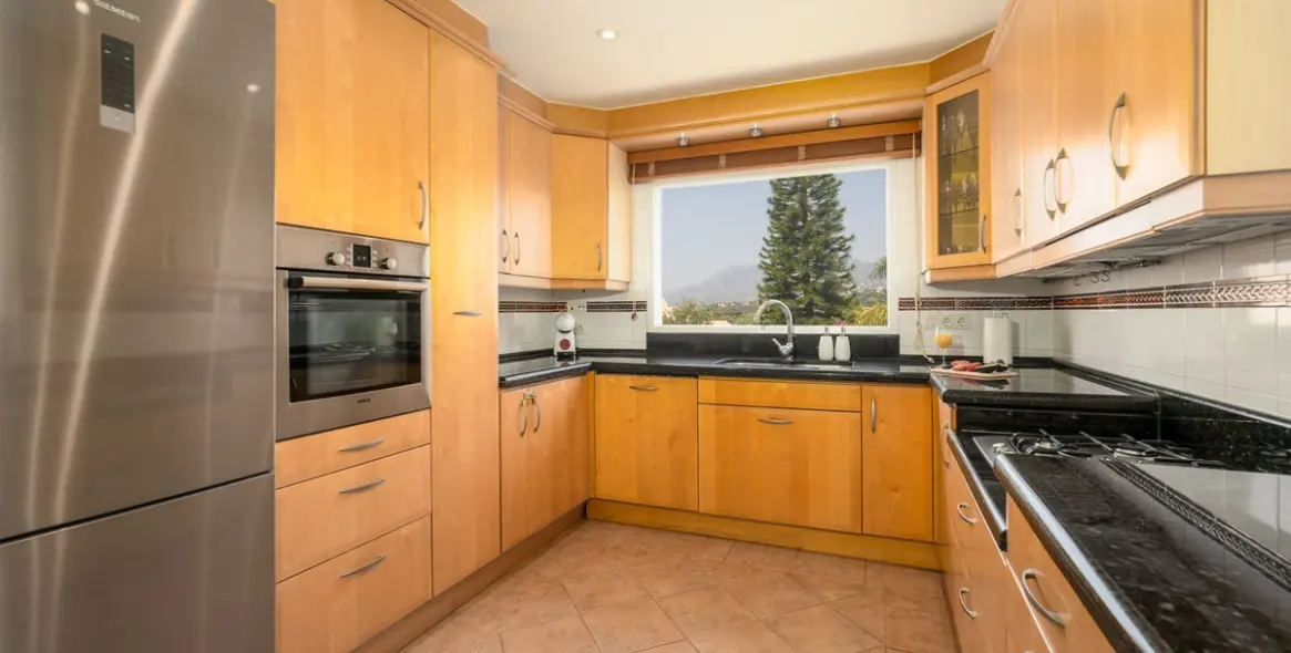 Краткосрочная аренда  отдельно стоящей виллы в Elviria 22