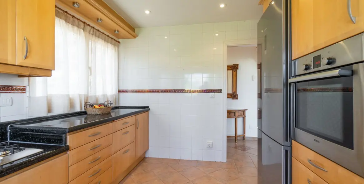 Краткосрочная аренда  отдельно стоящей виллы в Elviria 23