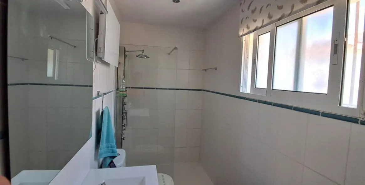 Краткосрочная аренда  отдельно стоящей виллы в Estepona 18