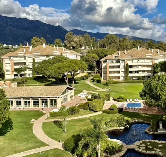 Short-term rent of middle floor apartment in The Golden Mile