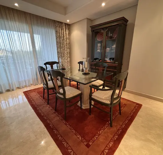 Short-term rent of middle floor apartment in The Golden Mile