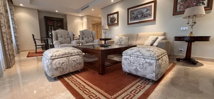 Short-term rent of middle floor apartment in The Golden Mile 4