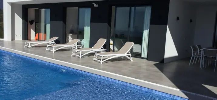 Краткосрочная аренда  отдельно стоящей виллы в Benahavís 3