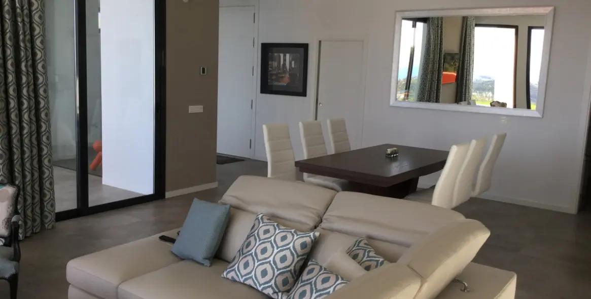 Short-term rent of detached villa in Benahavís 11