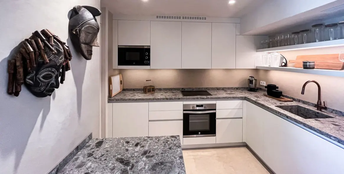 Short-term rent of townhouse in Marbella 8