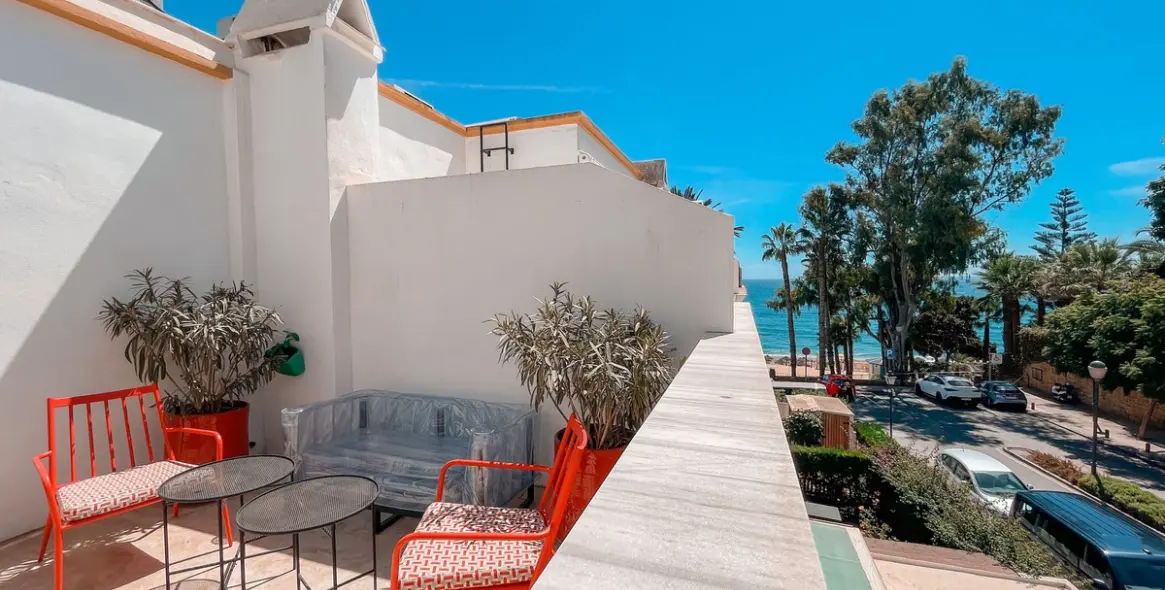 Short-term rent of townhouse in Marbella 40