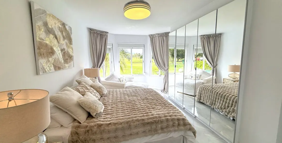 Long-term rent of townhouse in Nueva Andalucía 14