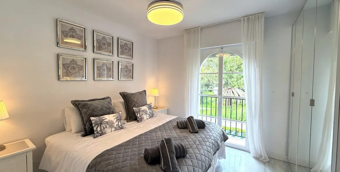 Long-term rent of townhouse in Nueva Andalucía 19