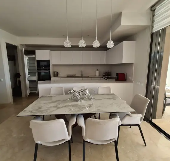 Долгосрочная аренда апартаментов на первом этаже в Cabopino