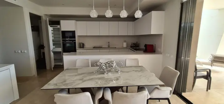 Долгосрочная аренда апартаментов на первом этаже в Cabopino 1