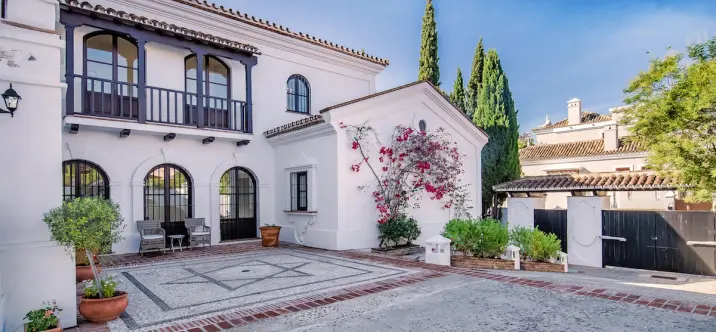 Краткосрочная аренда  отдельно стоящей виллы в Elviria 4