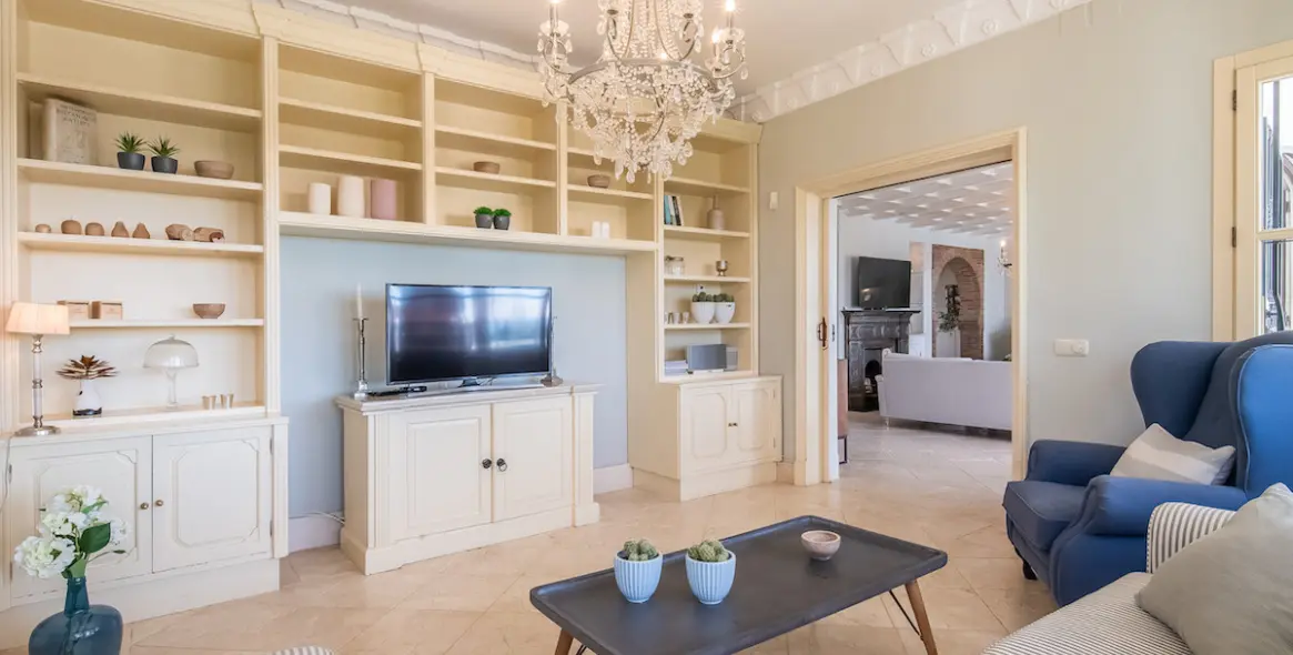 Краткосрочная аренда  отдельно стоящей виллы в Elviria 34