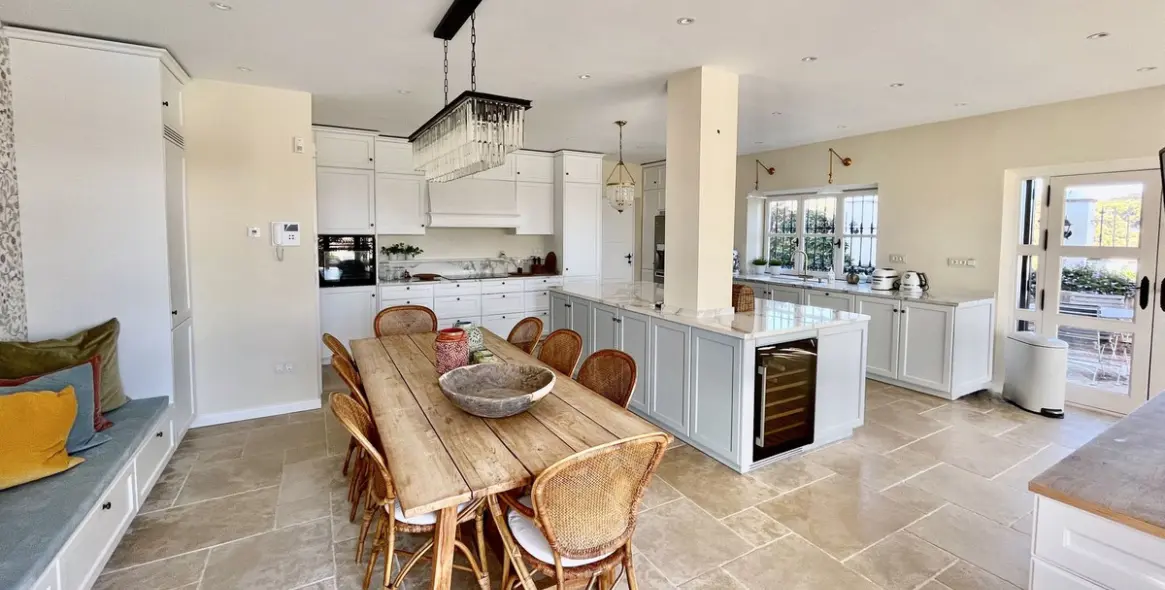 Краткосрочная аренда  отдельно стоящей виллы в Elviria 38