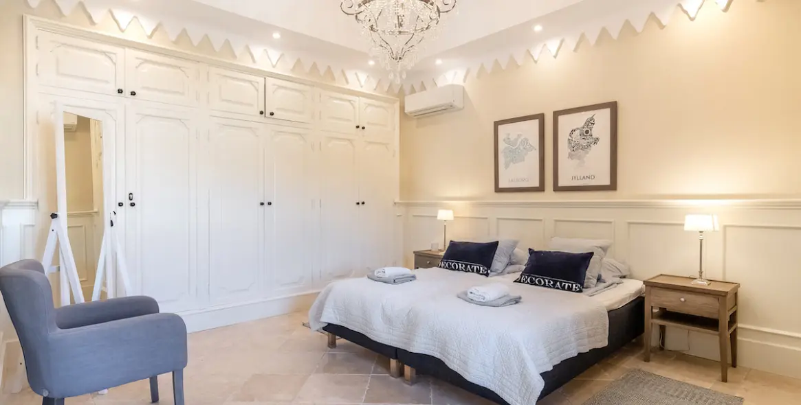 Краткосрочная аренда  отдельно стоящей виллы в Elviria 52