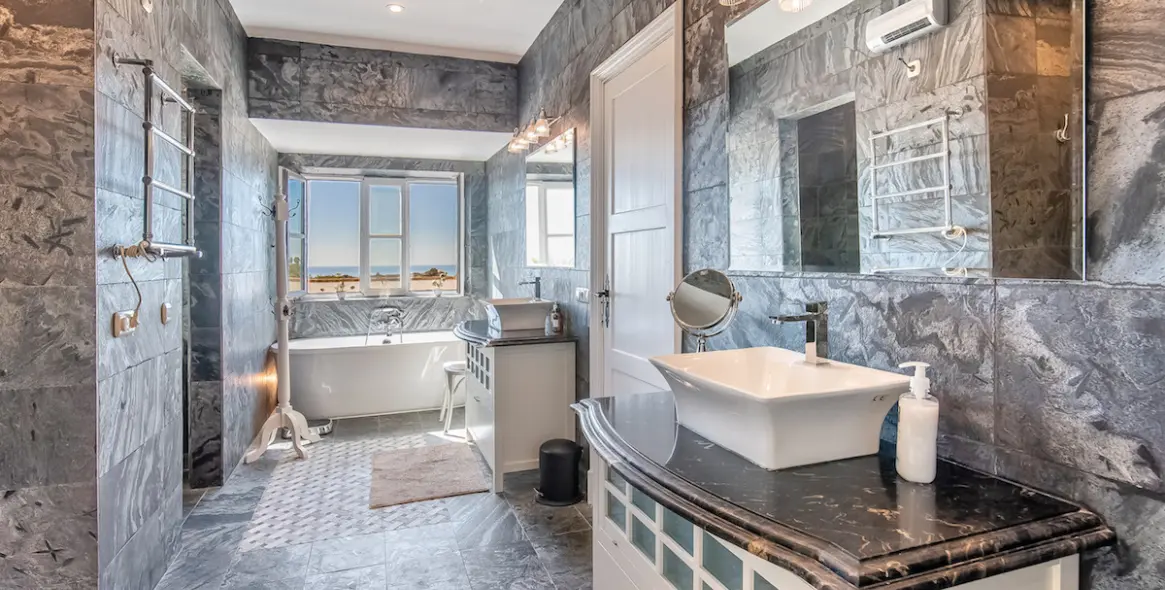 Краткосрочная аренда  отдельно стоящей виллы в Elviria 56