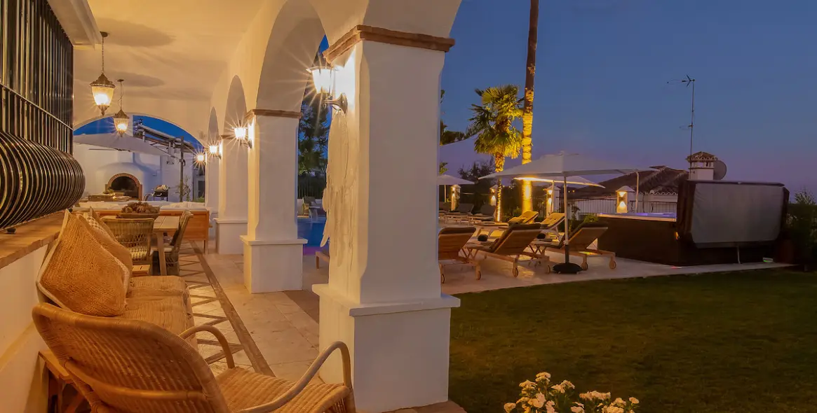 Краткосрочная аренда  отдельно стоящей виллы в Elviria 62