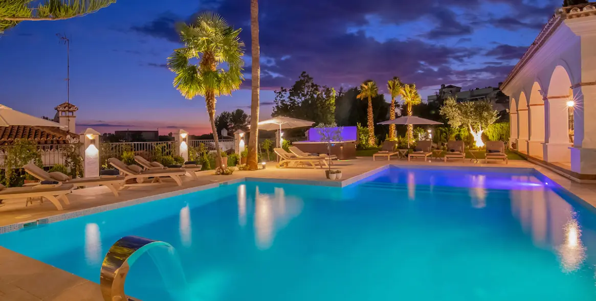 Краткосрочная аренда  отдельно стоящей виллы в Elviria 64