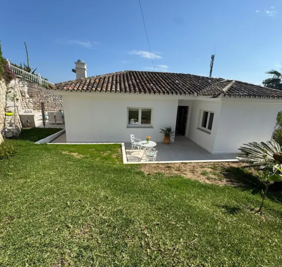 Краткосрочная аренда  отдельно стоящей виллы в El Faro