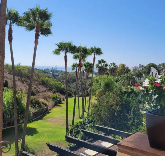 Short-term rent of middle floor apartment in The Golden Mile