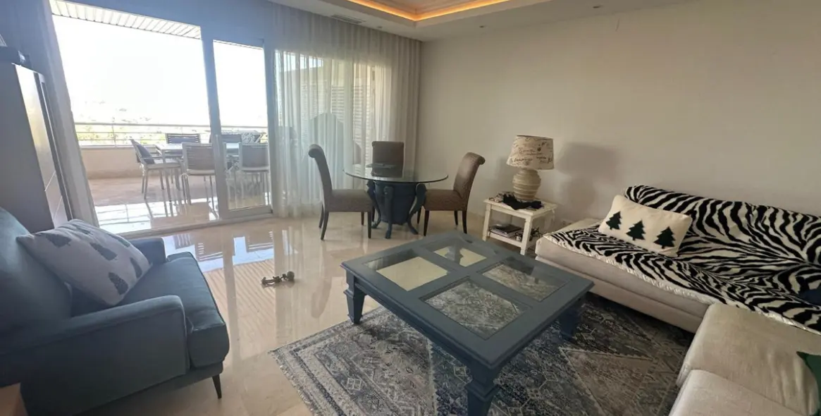 Short-term rent of middle floor apartment in Nueva Andalucía 6