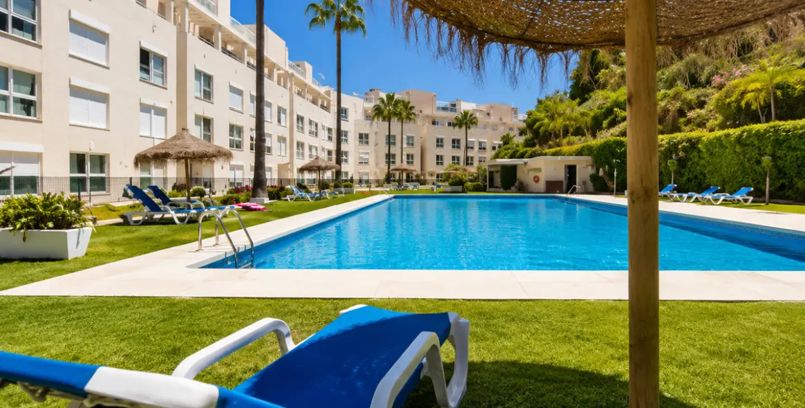 Short-term rent of middle floor apartment in Nueva Andalucía 2
