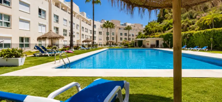 Short-term rent of middle floor apartment in Nueva Andalucía 1