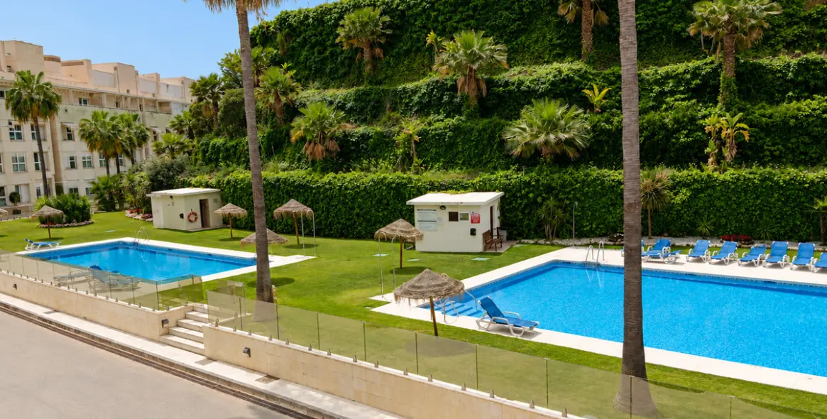 Short-term rent of middle floor apartment in Nueva Andalucía 18