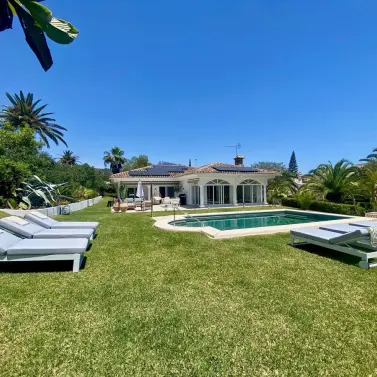 Краткосрочная аренда  отдельно стоящей виллы в Marbella