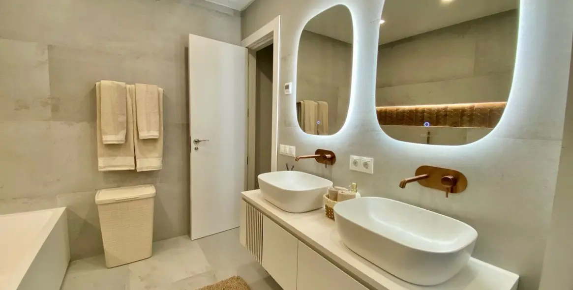 Краткосрочная аренда  отдельно стоящей виллы в Marbella 41