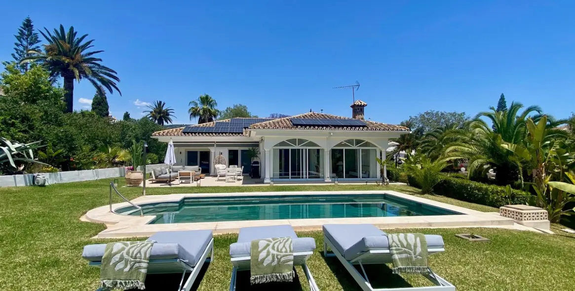 Short-term rent of detached villa in Marbella 5
