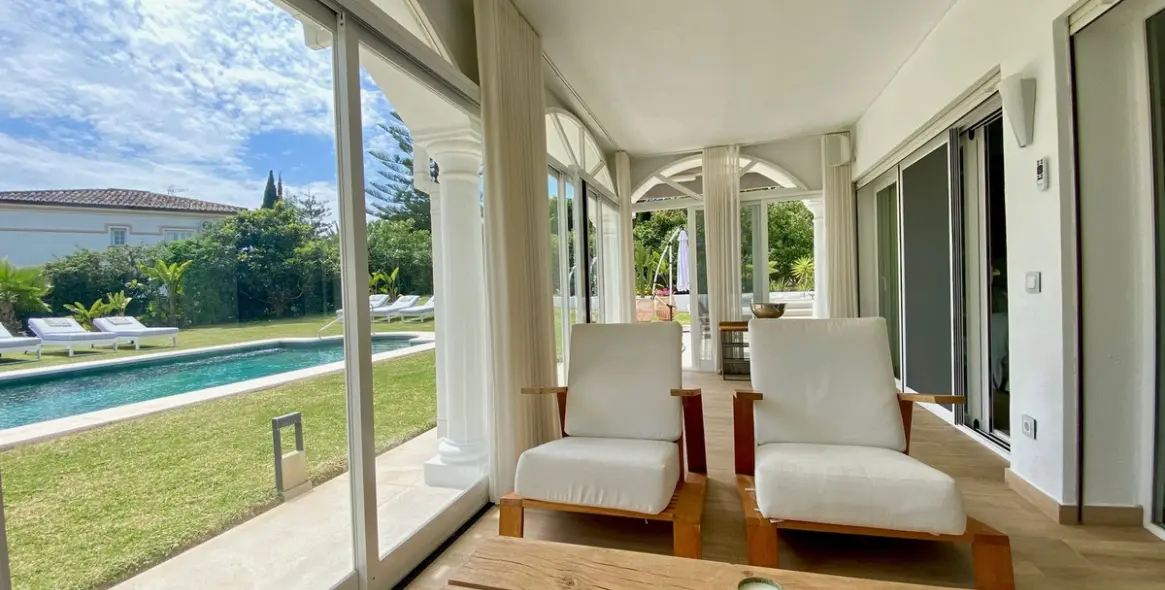 Short-term rent of detached villa in Marbella 16