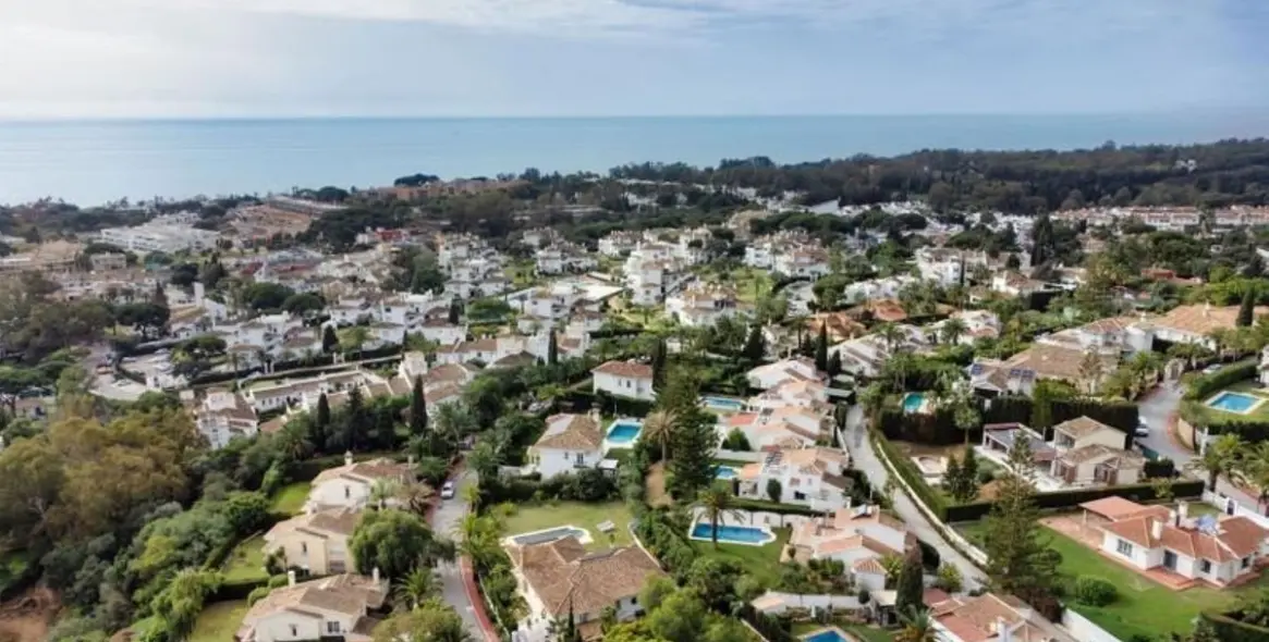 Short-term rent of detached villa in Marbella 17