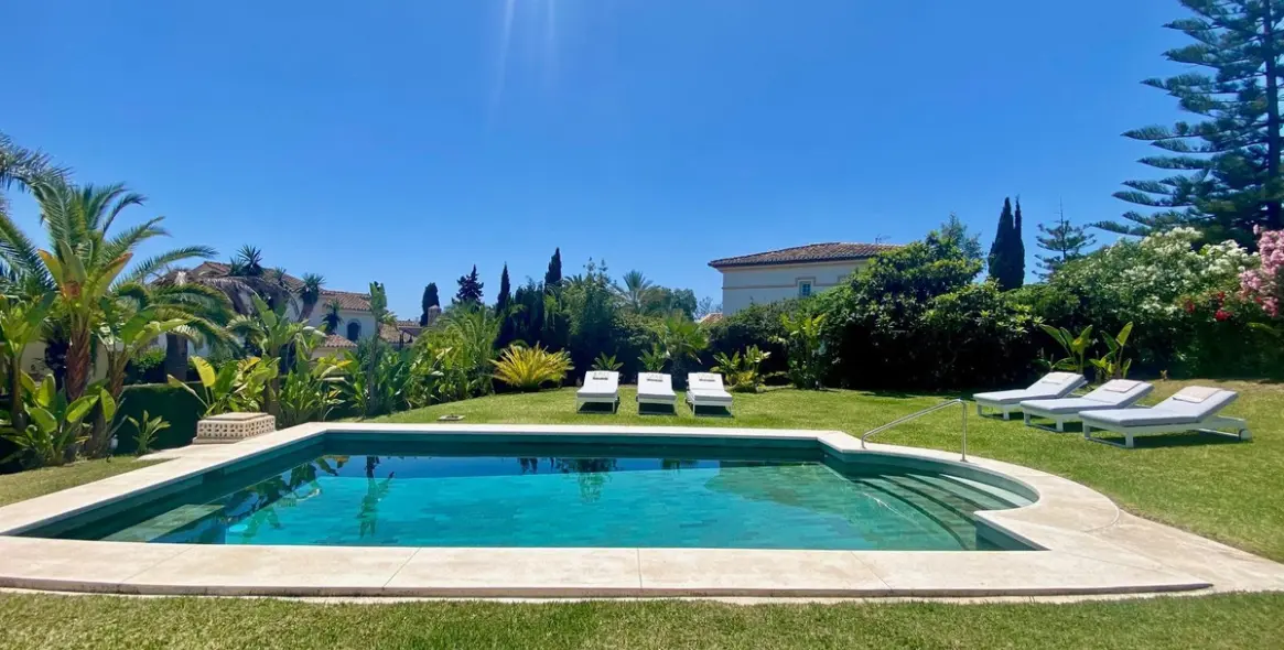 Краткосрочная аренда  отдельно стоящей виллы в Marbella 10