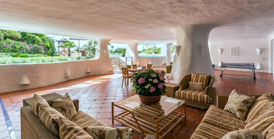 Short-term rent of penthouse duplex in Puerto Banús 16