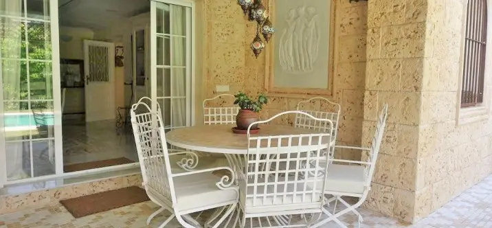 Long-term rent of detached villa in Nueva Andalucía 3